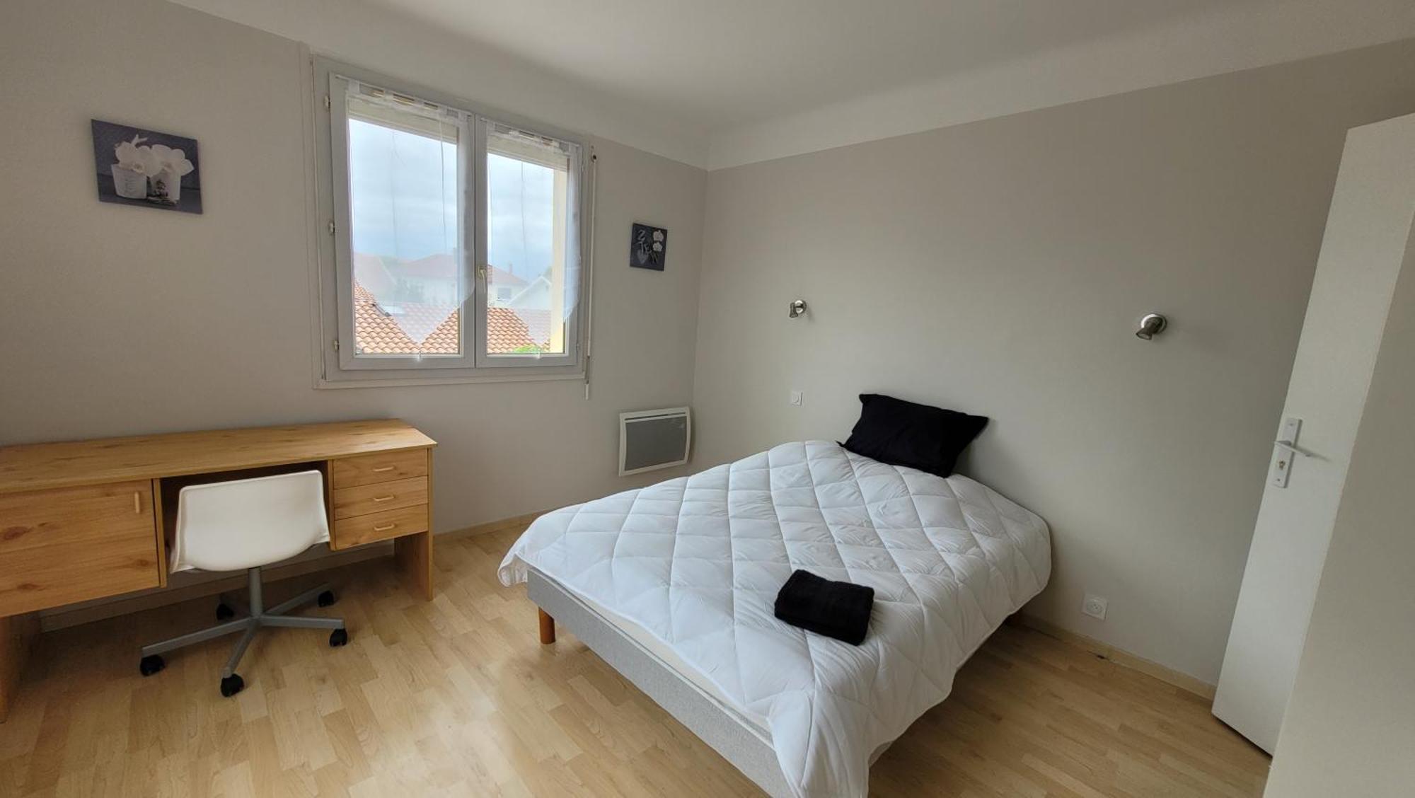Bel Appartement T5 Neuf Avec 4 Chambres 타르브 외부 사진